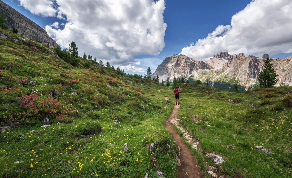 dolomites, hiker, landscape-2630274.jpg